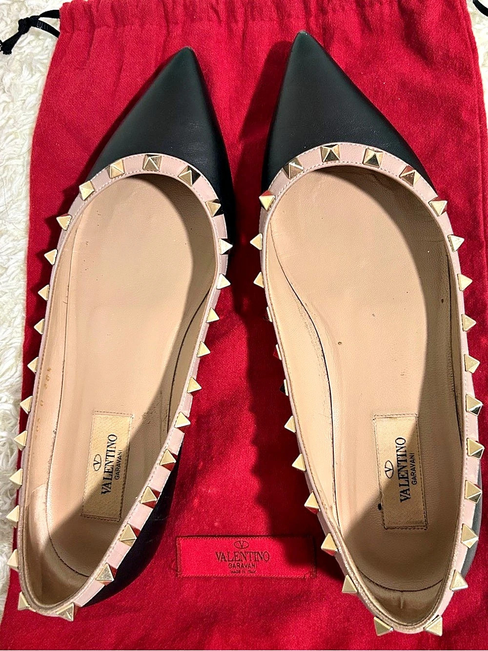 Valentino Garavani Rockstud Flats & Loafers Black Pink Size EU 38½